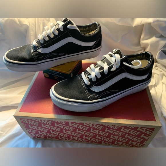 Vans Black/White - Picture 1 of 4
